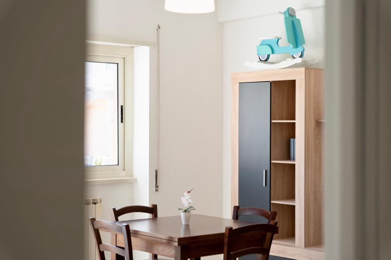 Casa Del Sole, In Via Sicilia Vicino Al Mare Apartment Terracina Bagian luar foto