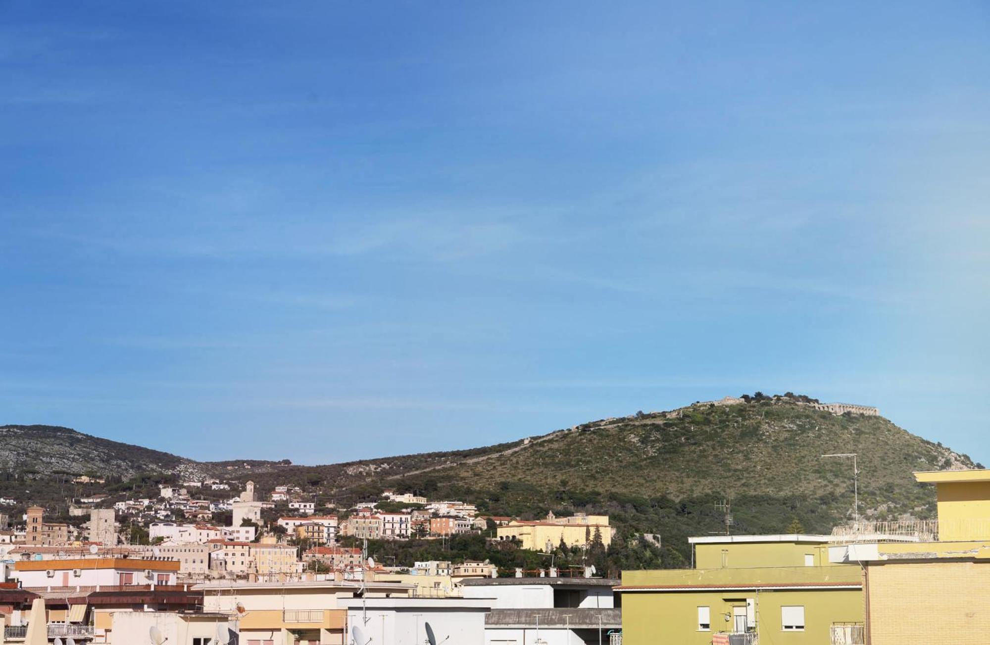 Casa Del Sole, In Via Sicilia Vicino Al Mare Apartment Terracina Bagian luar foto